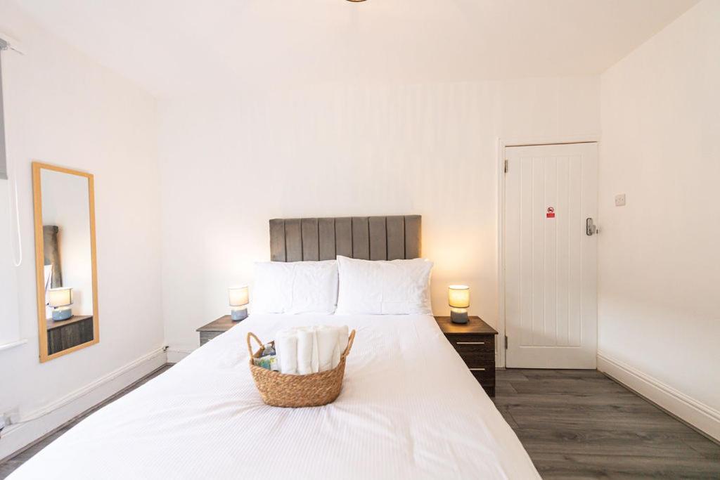 Room In Anfield Liverpool Esterno foto