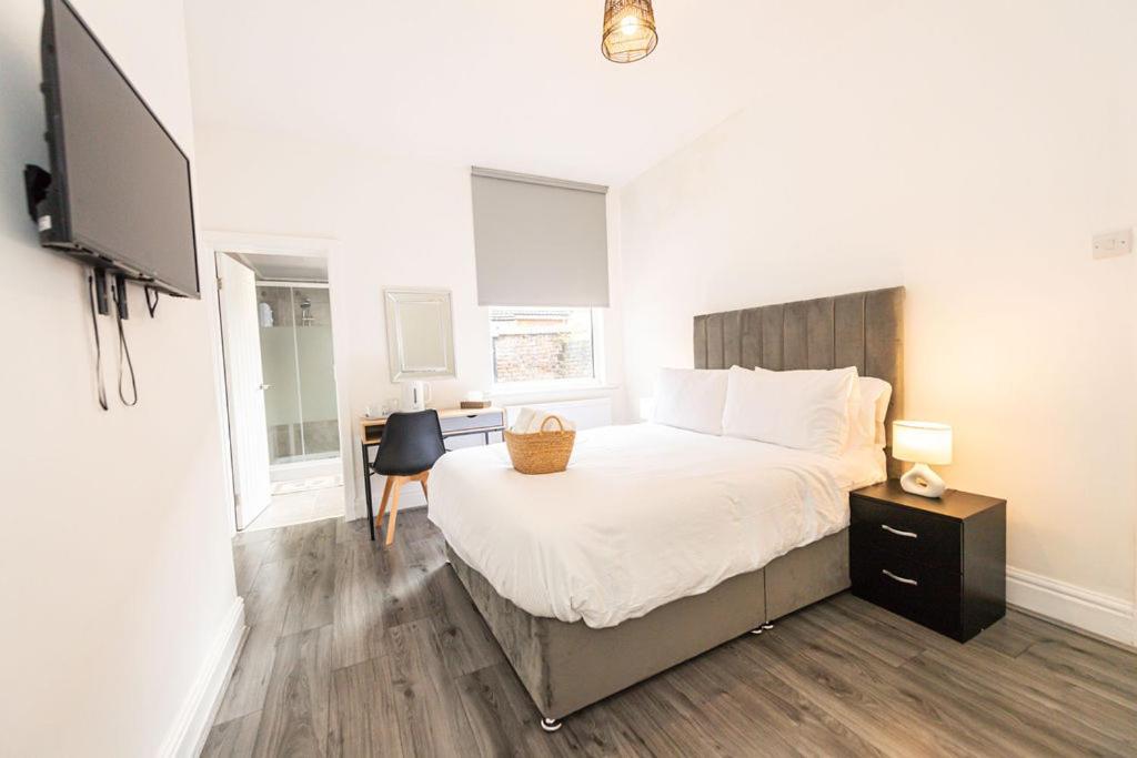 Room In Anfield Liverpool Esterno foto
